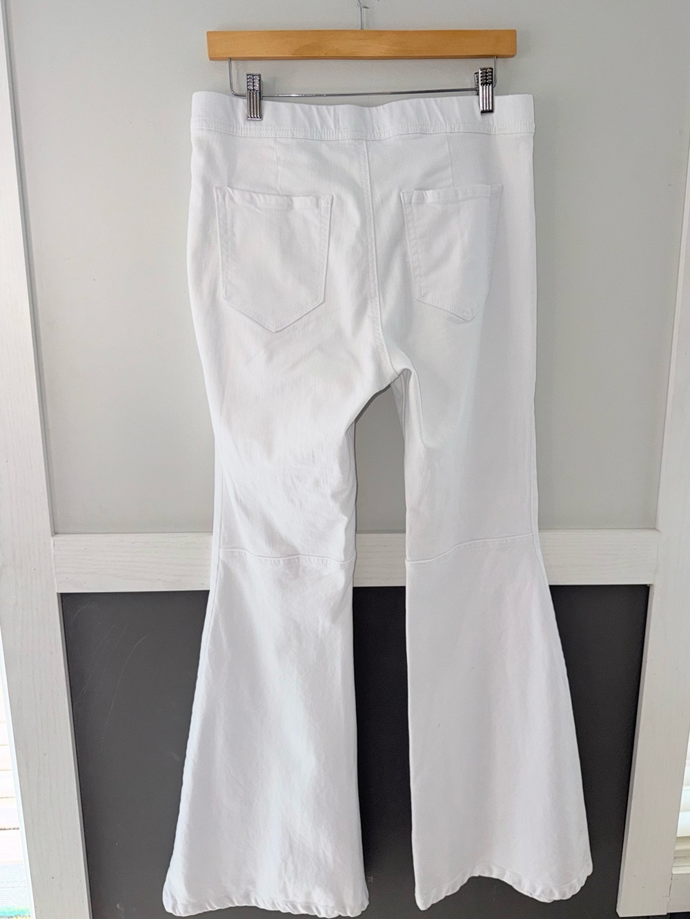Cello White Flare Pants with Stretch Ponte Knit - Picture 2 of 5
